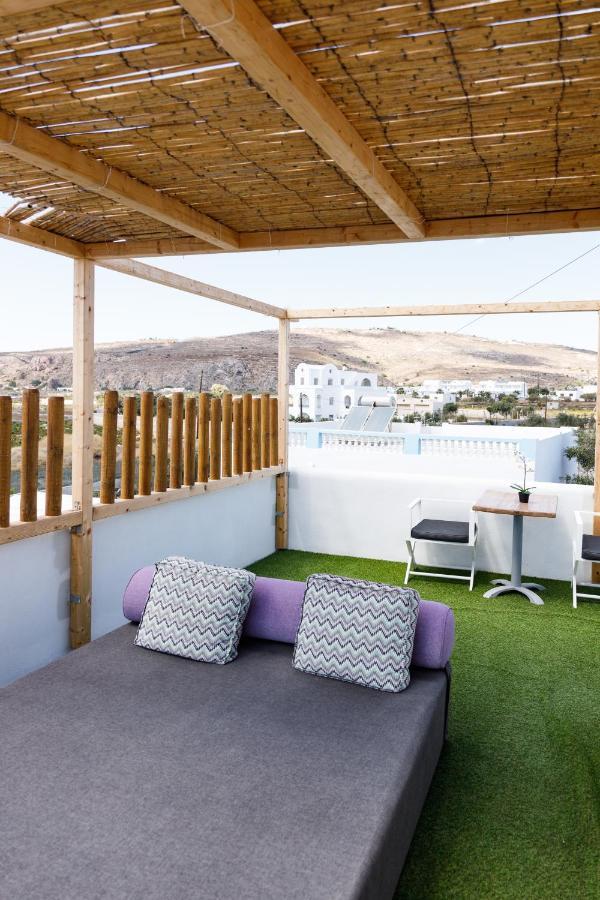 Glykeria Mini Suites Perivolos  Exteriör bild